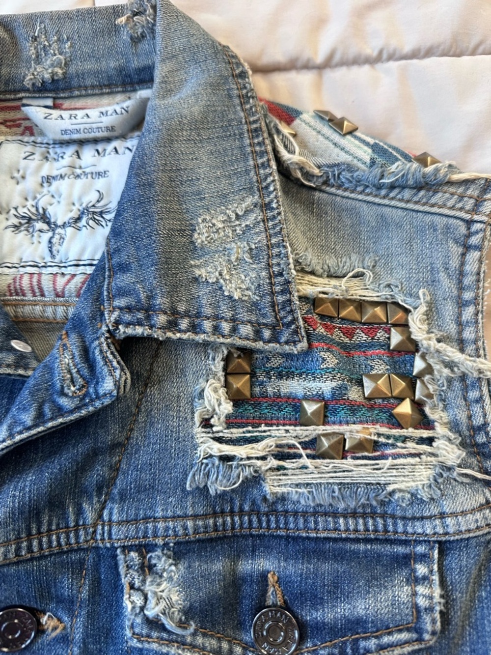 Zara Men’s Denim Couture Jean Vest Distressed & Embellished Medium - Picture 3 of 14